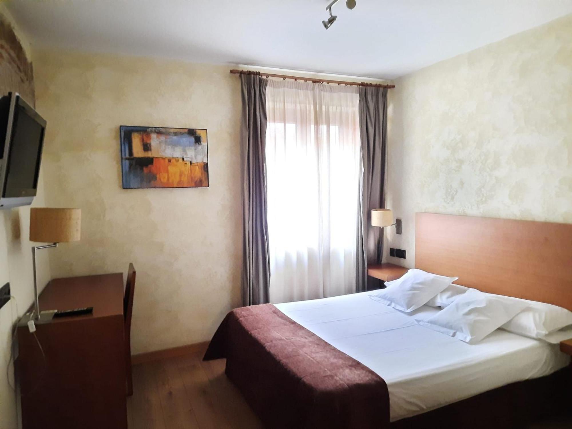 Hotel Las Leyendas Ávila Luaran gambar