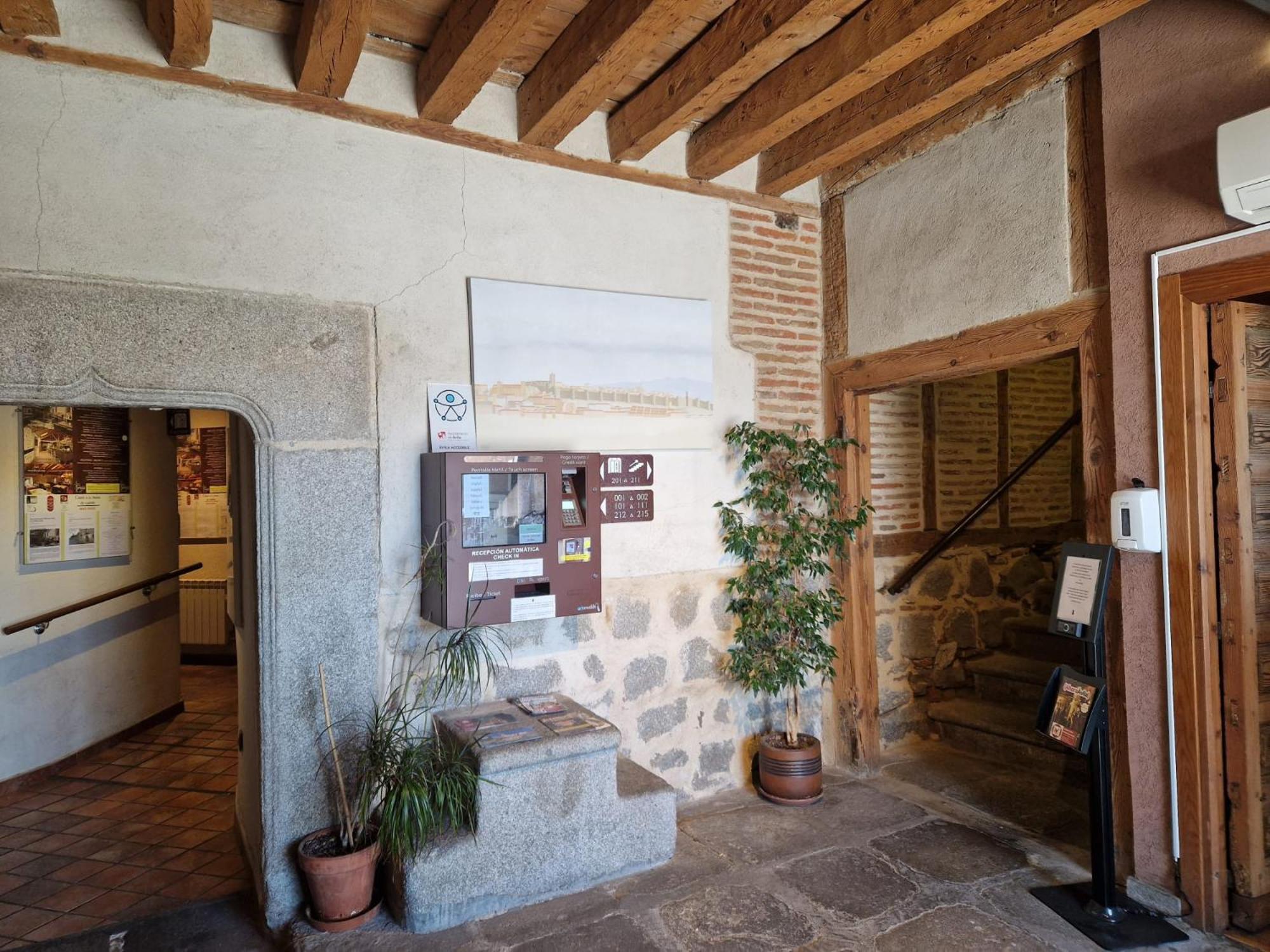 Hotel Las Leyendas Ávila Luaran gambar