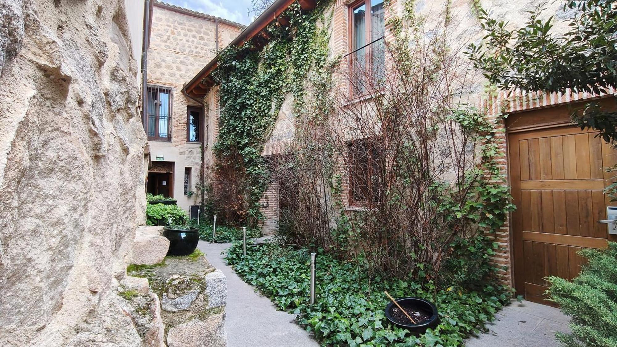 Hotel Las Leyendas Ávila Luaran gambar